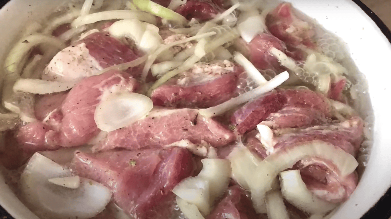 як замаринувати свинину для смачного шашлика