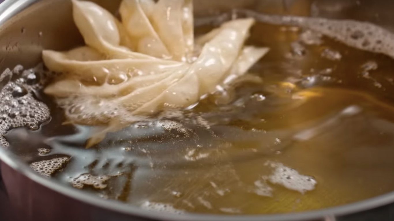 Як приготувати медову пахлаву?