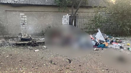 Росія вдарила по житловому кварталу в Херсоні: загинули три жінки - 285x160