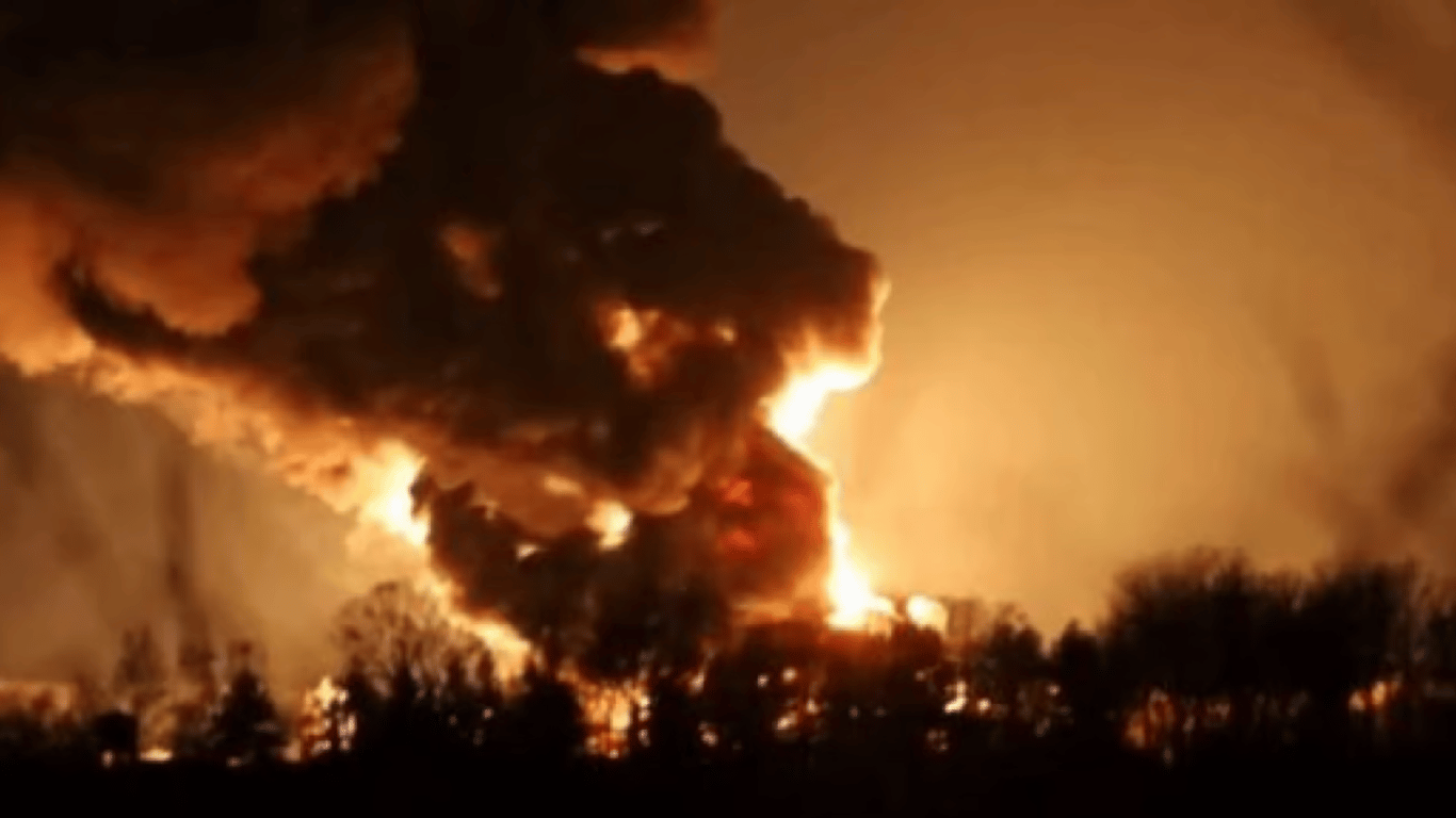 Повторні вибухи в Кривому Розі зараз 20 жовтня — атака на місто триває
