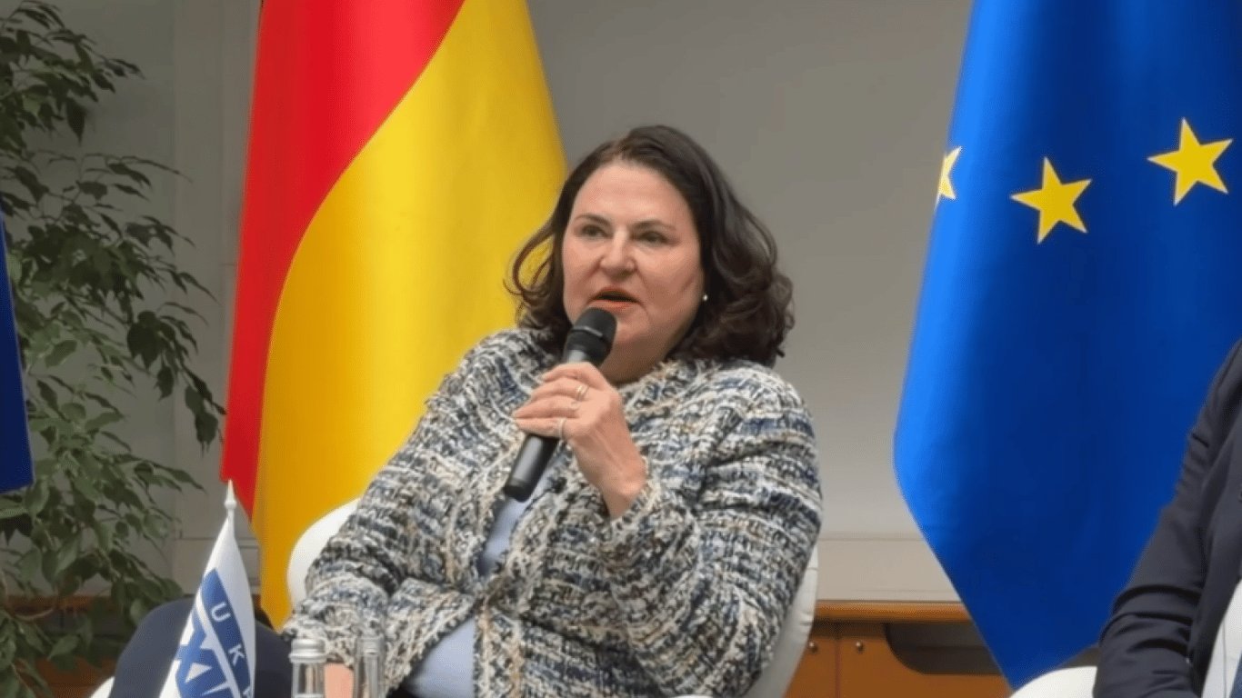 Посол ЕС в Украине Матернова останется на должности до 2027 года