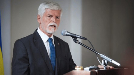 Лідер Чехії закликав збивати літаки РФ, які залітають до НАТО - 285x160