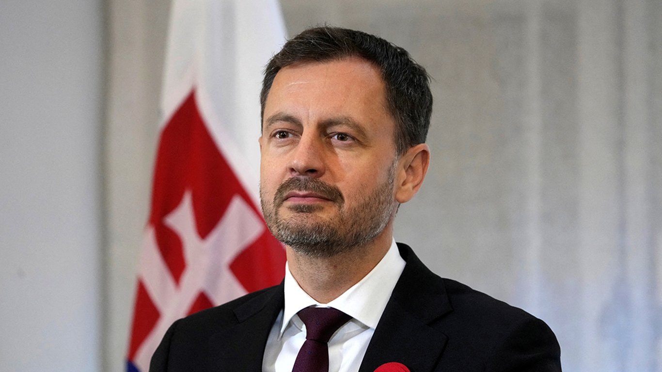Прем'єр Словаччини йде у відставку за декілька місяців до виборів