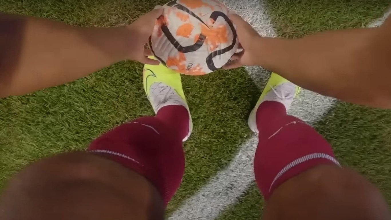 Известный футболист сыграл матч с камерой на груди: уникальное видео