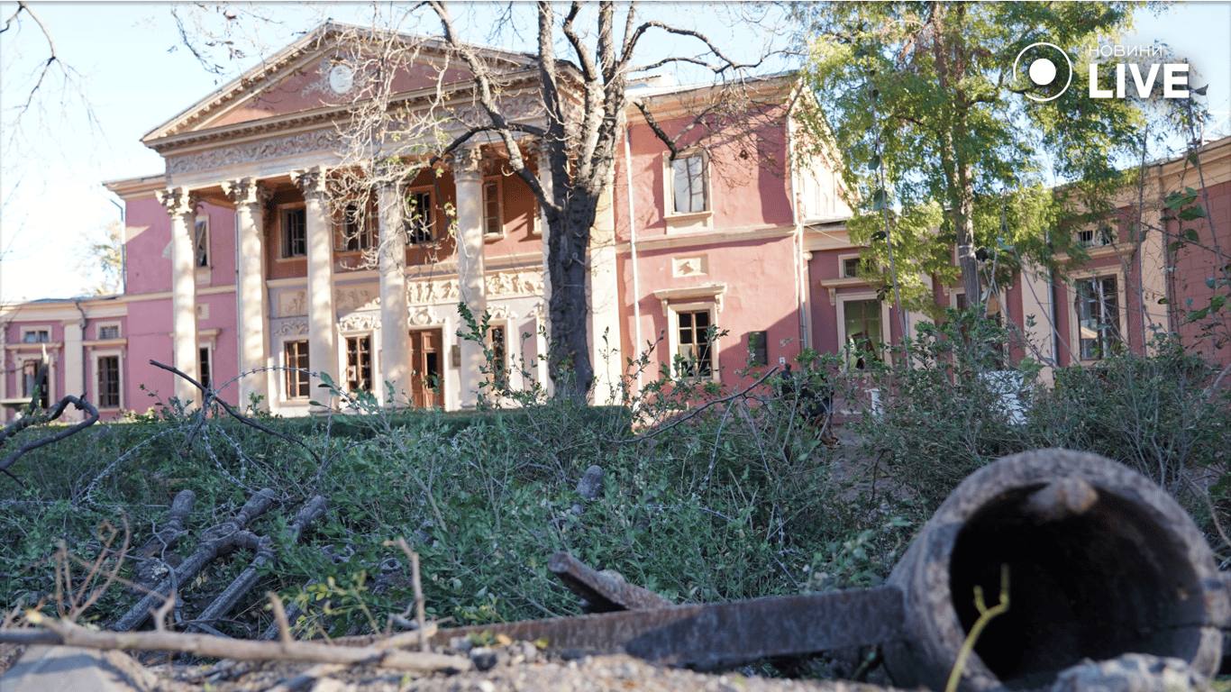 Екологи підрахували збитки від обстрілів історичного центру Одеси