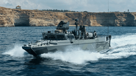 У Криму військові уразили Панцир і десантний катер РФ - 285x160