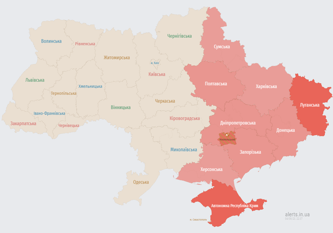 Карта повітряних тривог ввечері 4 серпня. Фото: alerts.in.ua