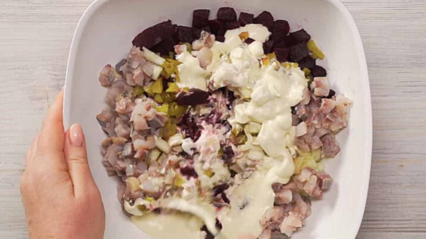 салат з буряком та оселедцем