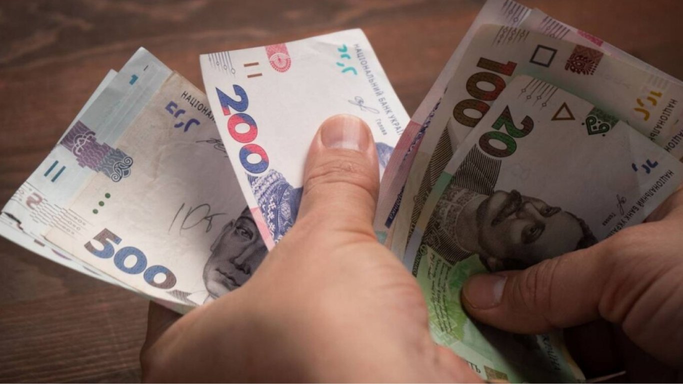 Пенсії українцям уріжуть — кому загрожує втрата частини виплат