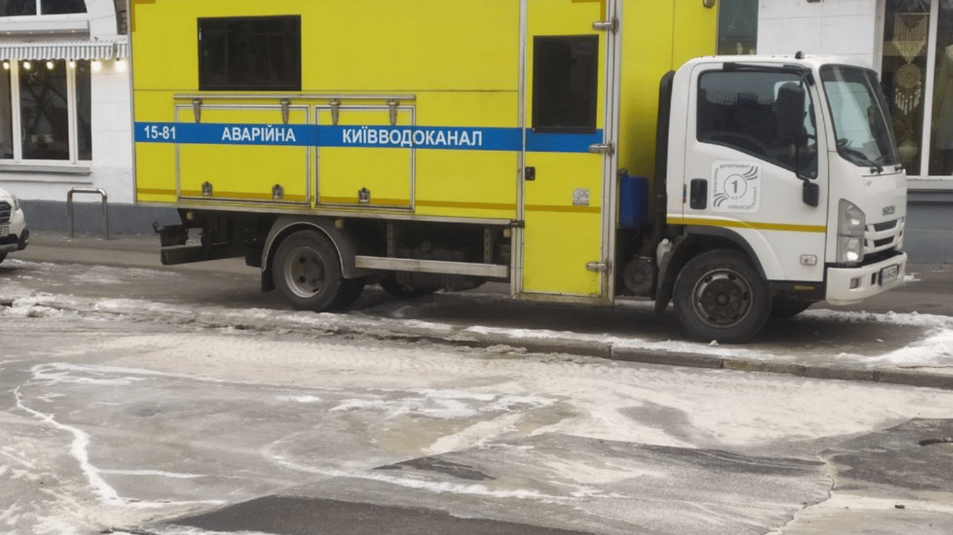 Аварія на водогоні в Києві — стало відомо, коли повернуть водопостачання