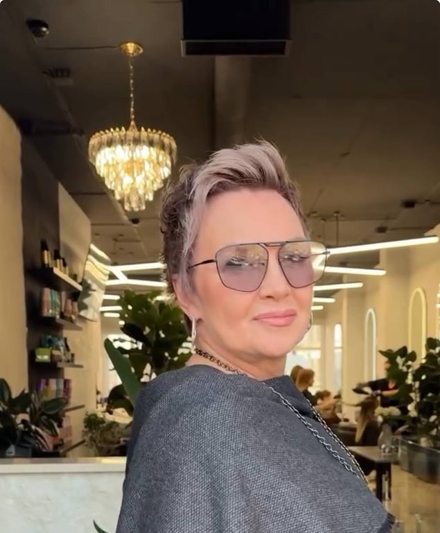 Стрижка для старших жінок без щоденного укладання