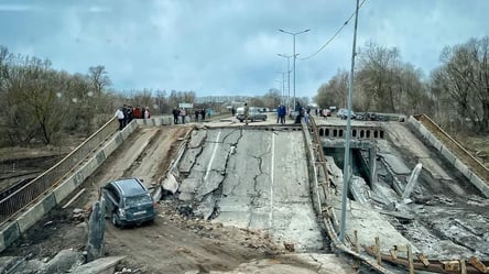 На Черниговщине полностью отстроили уничтоженный мост через реку Замглай: какой у него вид - 285x160