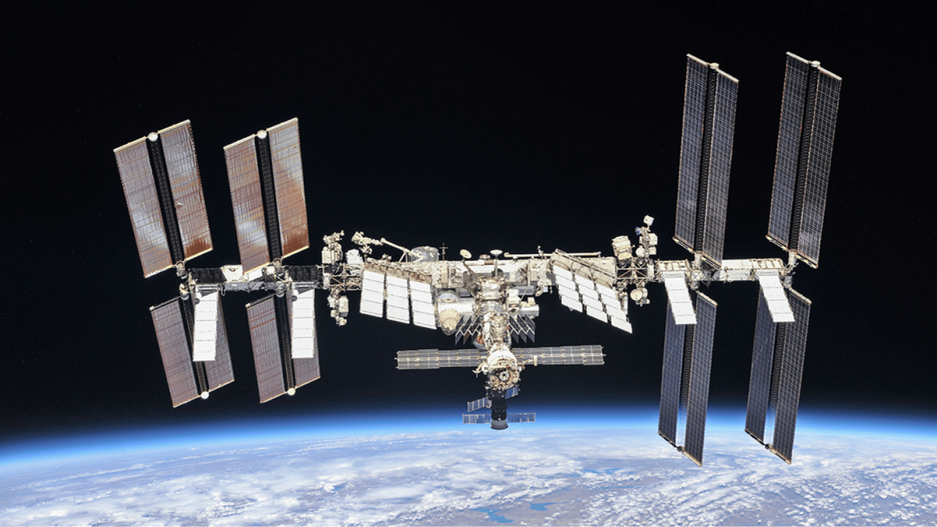 Спостерігали з космосу за війною: американські астронавти про співпрацю з росіянами