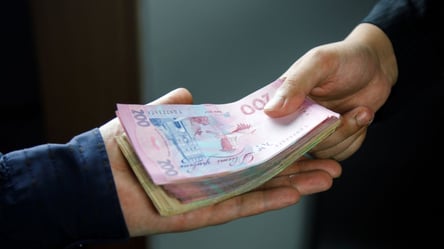Украинцы могут получать по 12 тыс. грн ежемесячно — что нужно знать - 285x160