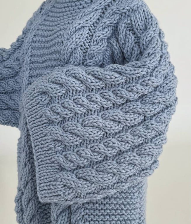 Які светри не підійдуть зрілим жінкам