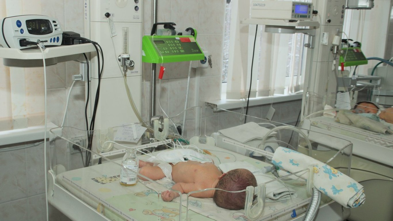 Уровень рождаемости в Украине может стать самым маленьким в мире