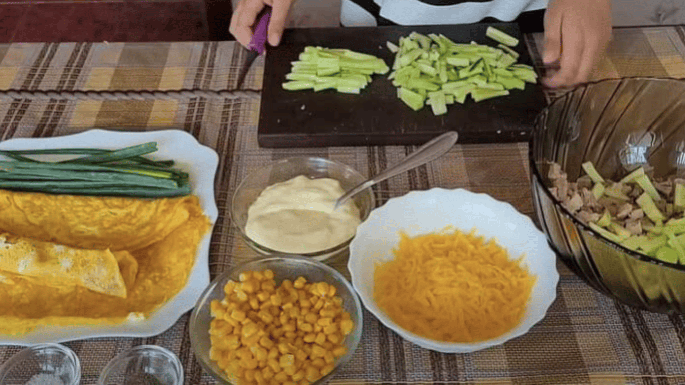 салат з м’ясом і яйцями рецепт приготування з фото