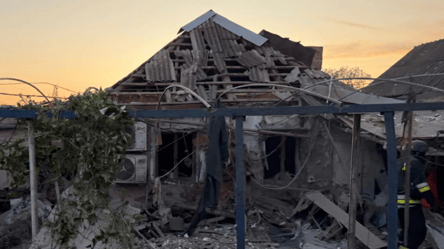 Россияне убили женщину во время обстрела Никополя — фото - 285x160