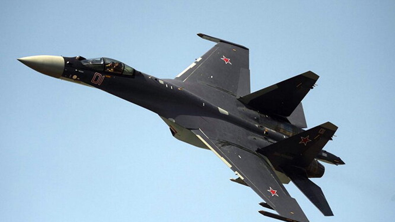 Взрывы в Севастополе — ПВО РФ сбила собственный истребитель