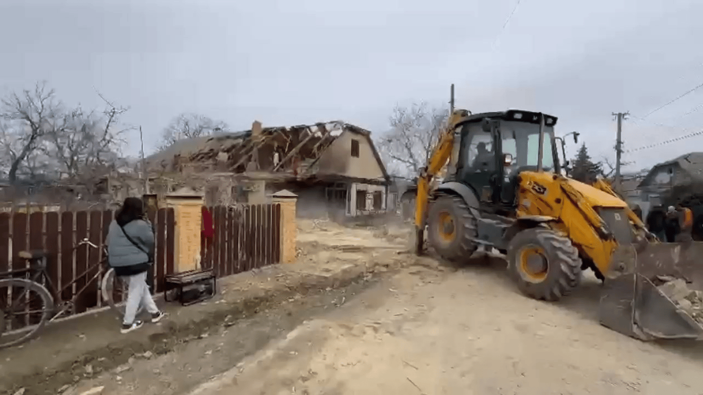 Військові показали наслідки нічної дронової атаки на Ізмаїльський район - фото 1