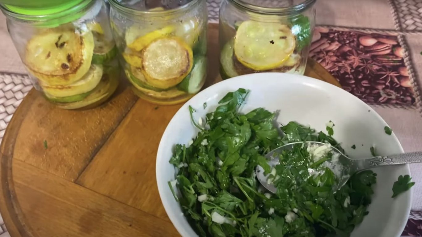 смажені кабачки з часником на зиму рецепт 