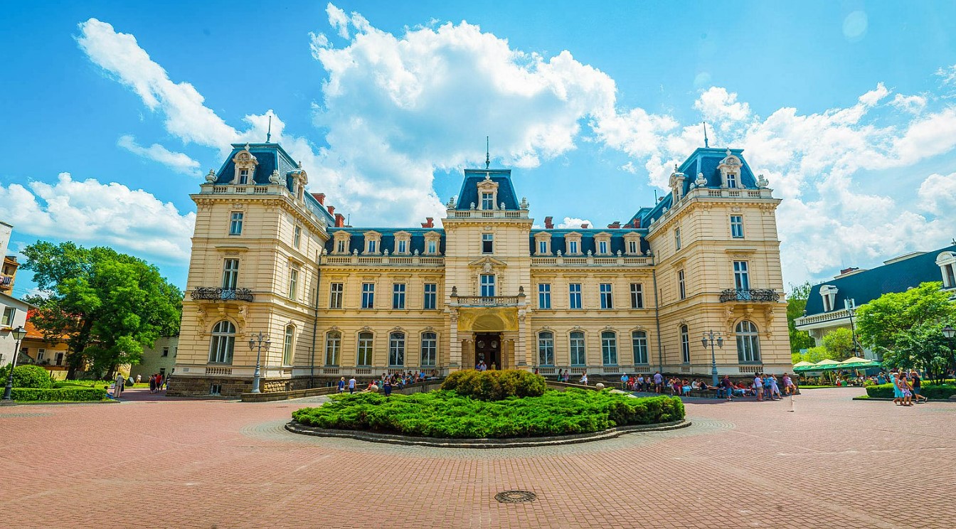 Львів'яни святкують День міста — топ-5 пам'яток - фото 2