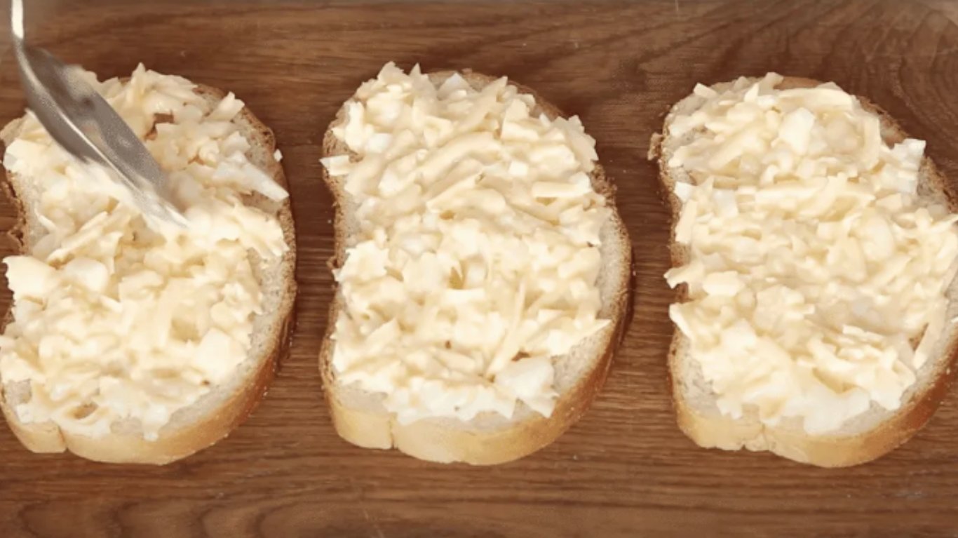 гарячі бутерброди на сніданок