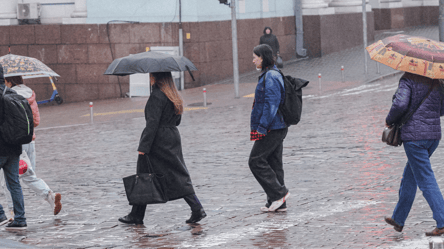 Киевлян предупредили о дожде завтра — какой будет температура - 285x160