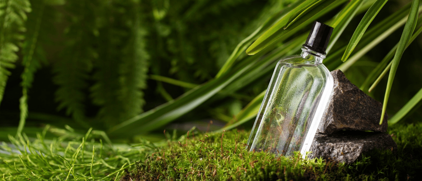 Духи с длинным шлейфом всегда были популярны.