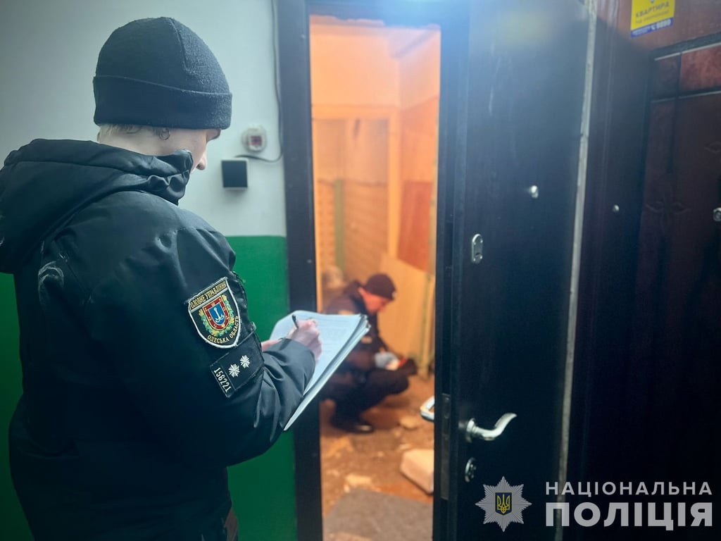 В Одесі стався вибух у квартирі — поліція встановлює причину - фото 3