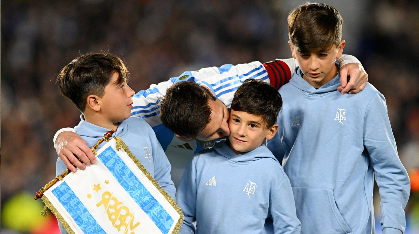 Лионель Месси