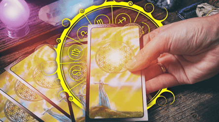 Таро-прогноз на неделю: эти знаки Зодиака получат большие деньги - 285x160