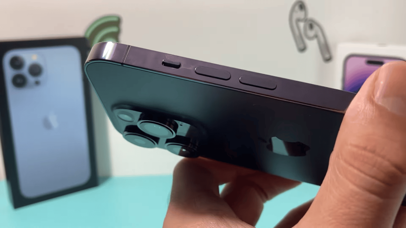 iPhone ring/silent switch