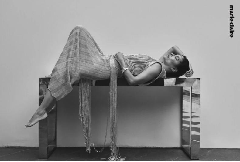 Акторка Єва Лонгорія в стильному образі