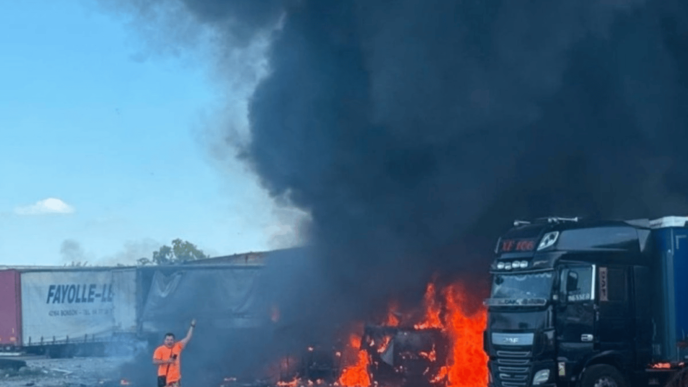 Загиблі та поранені: наслідки атаки РФ на Харківщину