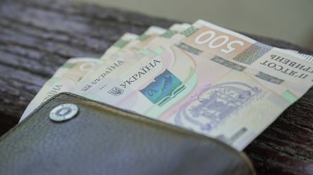 Зарплаты, пенсии и налоги: финансы украинцев ждут изменения в апреле 2026 - 285x160