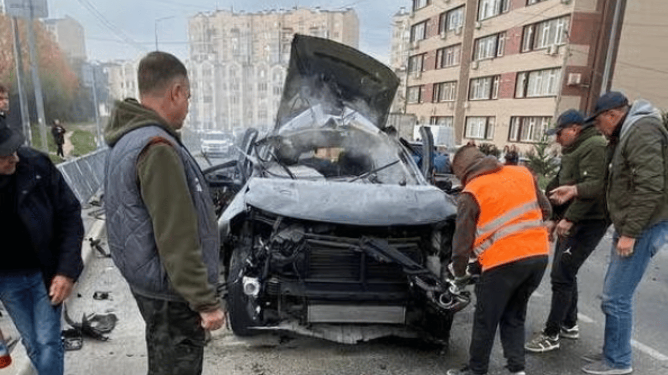 В Крыму взорвали офицера РФ в собственном авто - источники Новости.LIVE