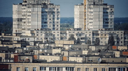 Прописали родича у квартирі: чи може він претендувати на житло - 290x166