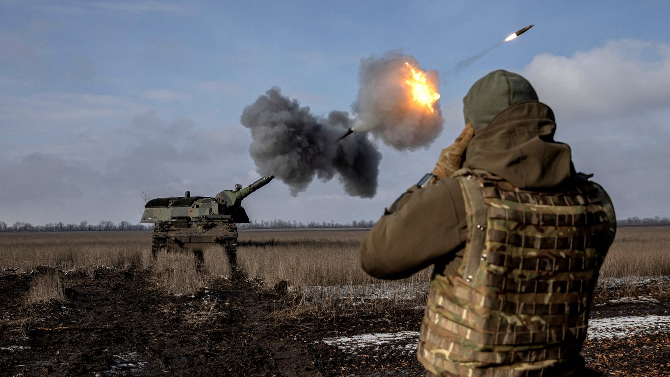 В Луганской области украинские артиллеристы уничтожили большое хранилище кафиров