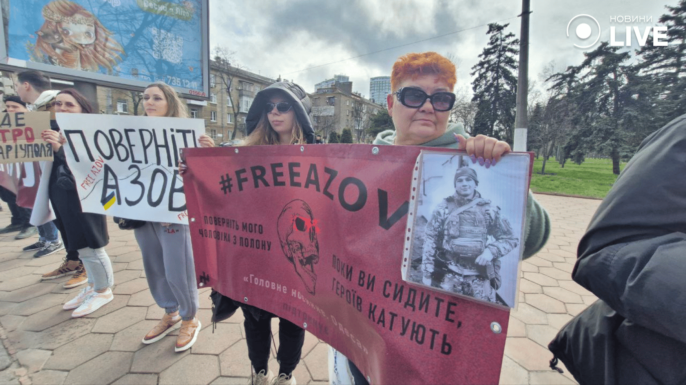Не молчи — одесситы стали голосами военнопленных во время мирной акции