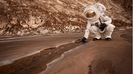 Ученые обнаружили необычные образования на Луне — что известно - 285x160