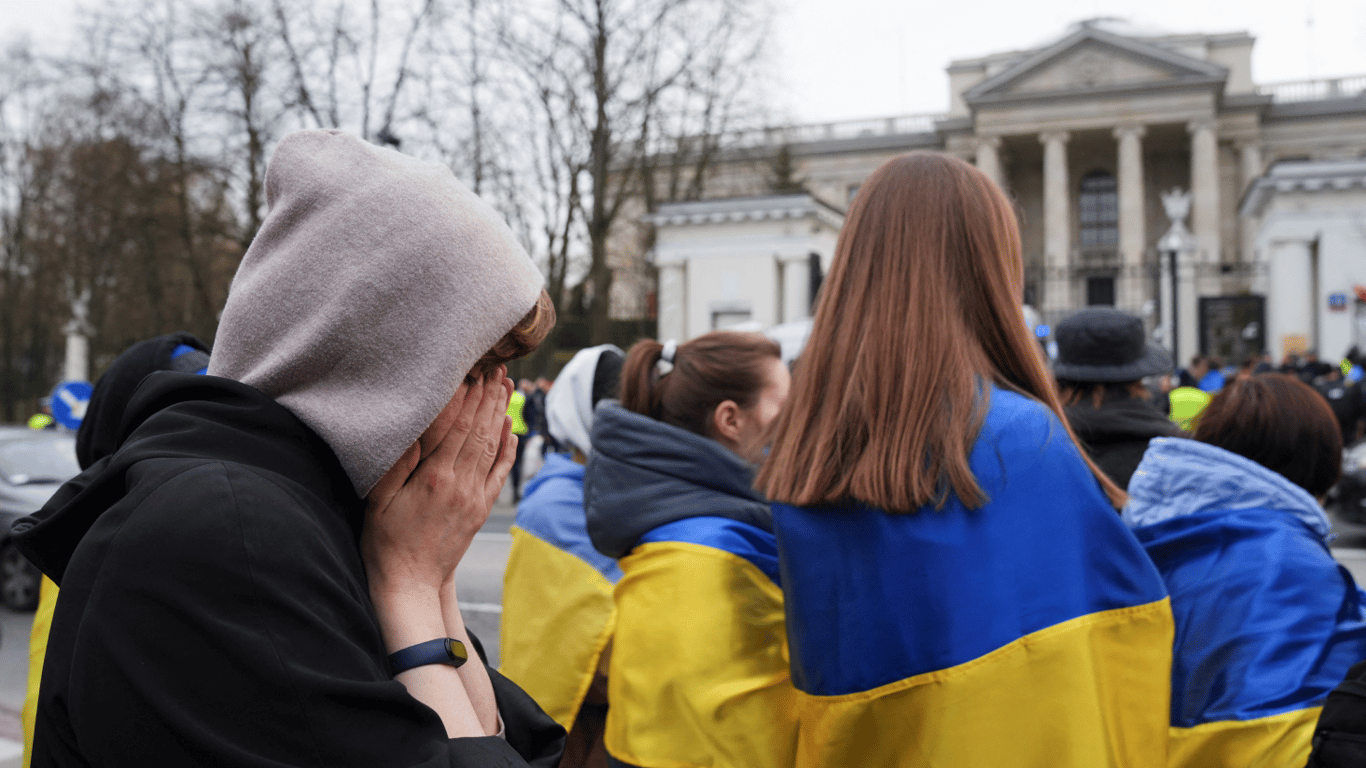 Канада планирует сократить количество мигрантов — украинские беженцы могут потерять работу