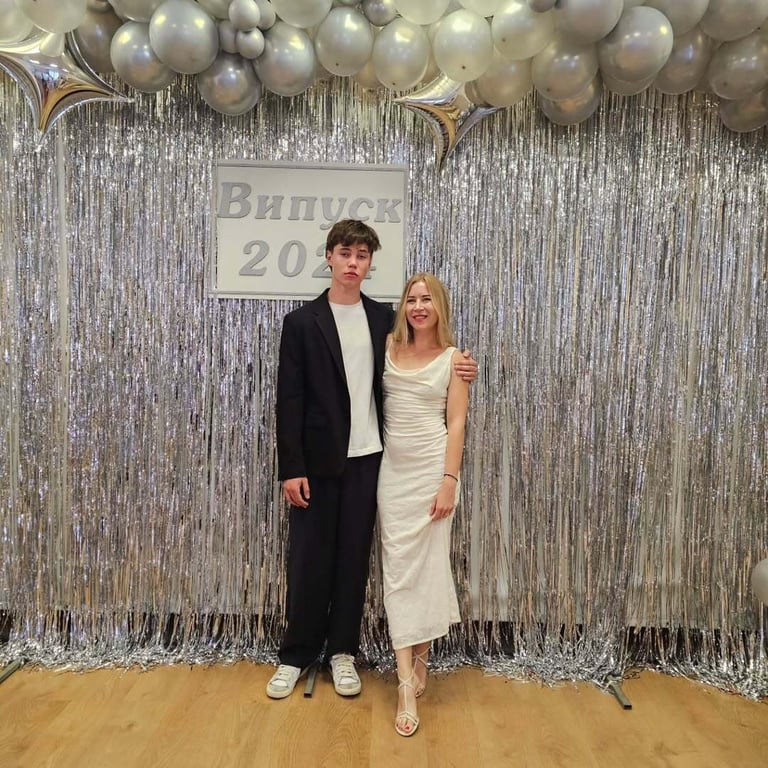 Дарія Гріщенкова з братом