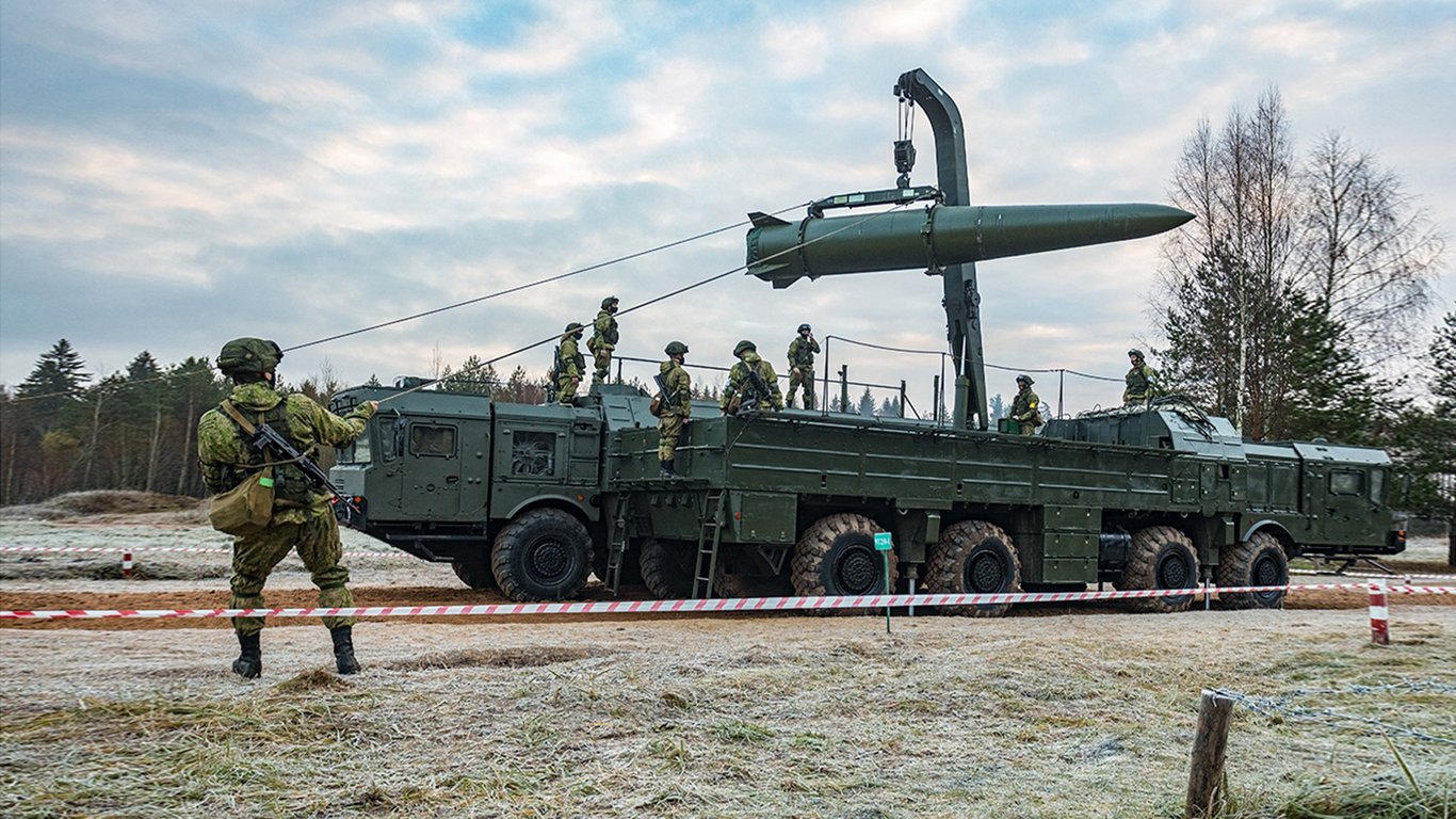 Ракетные удары по Украине: эксперт назвал новые цели