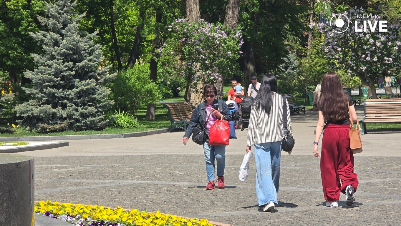 Харків під час війни квітне