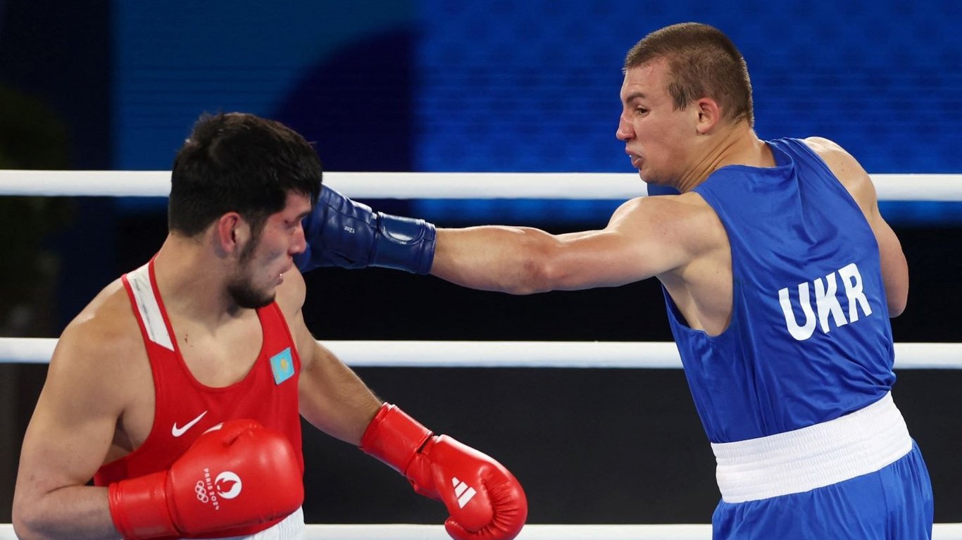 Александр Хижняк