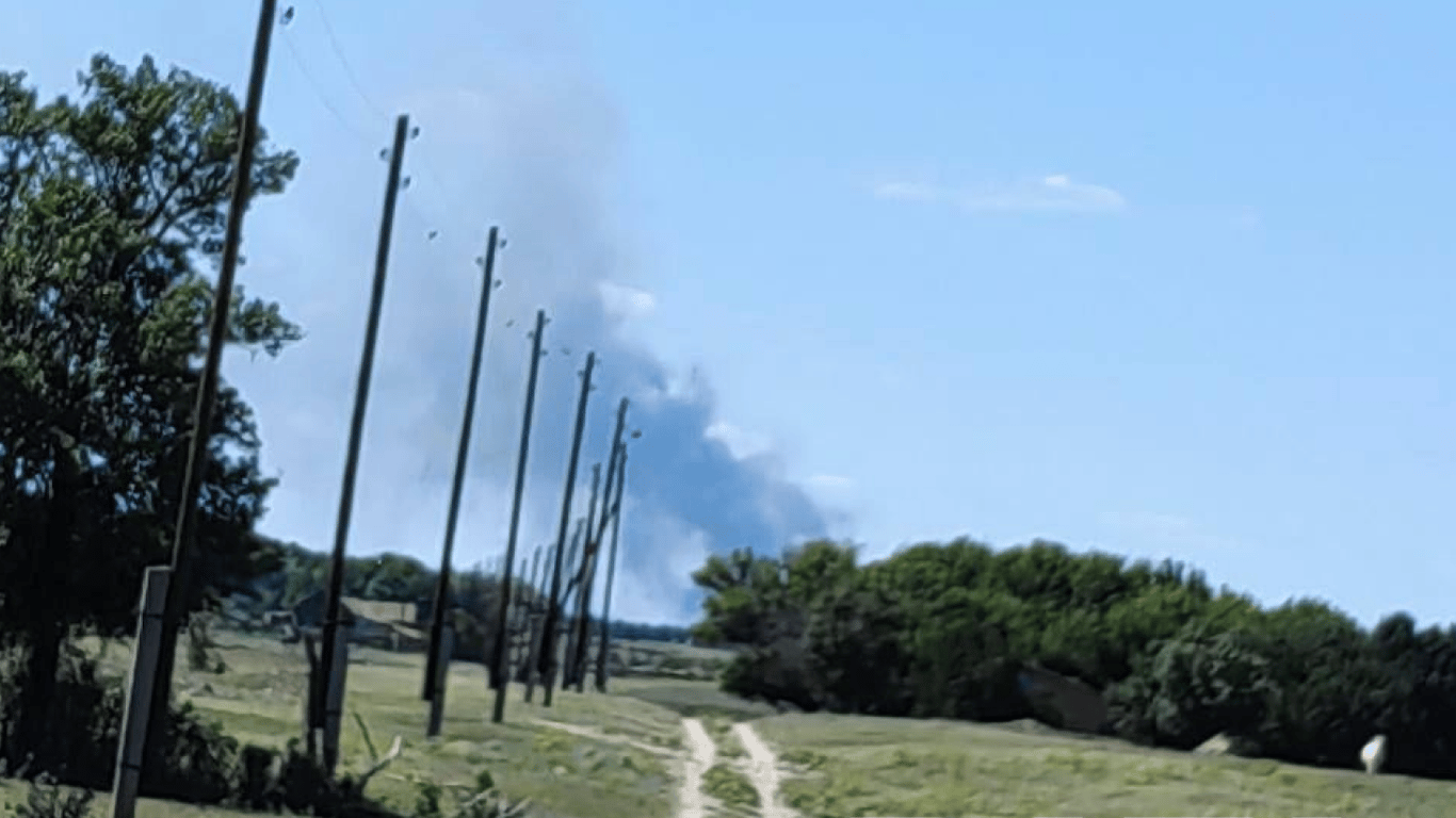 Под Волгоградом упал бомбардировщик Су-34