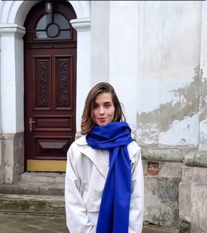 Woollen scarves have left this year's trends