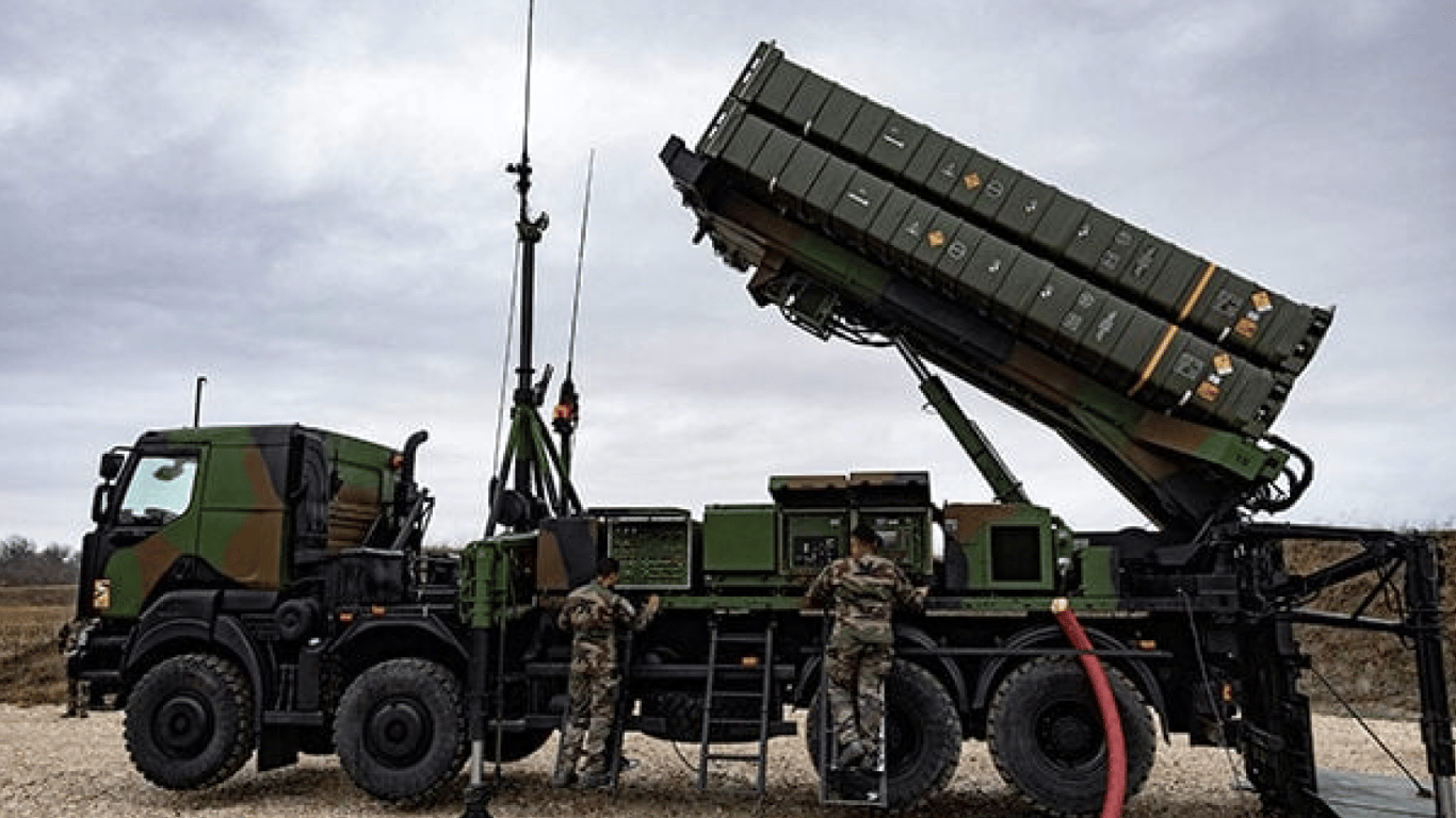 Франция передаст Украине систему ПВО Mamba