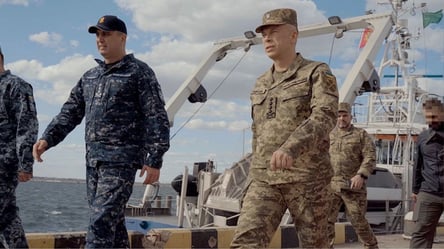 Сирський в Одесі: інспекція Військово-морських сил ЗСУ - 290x166